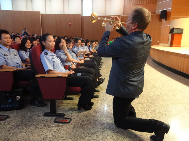 MG不朽情缘官网小号表演艺术家Jens Lindemann（彦斯·林德曼）荣获加拿大勋章